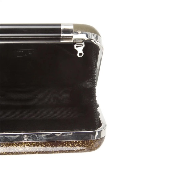 Diane Von Furstenberg Gold Metallic Evening Clutch - Picture 5 of 12